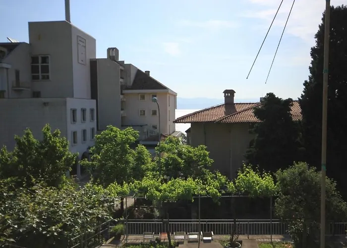 With A Parking Space Lovran, Opatija - 7807 ロヴラン