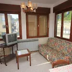 Apartman With A Parking Space Lovran, Opatija - 7807 Lovran